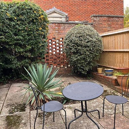 Kings Field Maisonette Eastleigh Exterior foto